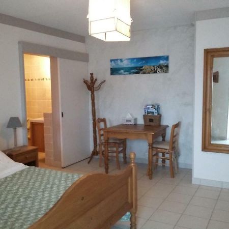 Bed and Breakfast La Ferme Du Vincin Vannes Exterior foto